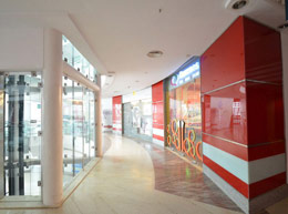 DLF South Point - Features